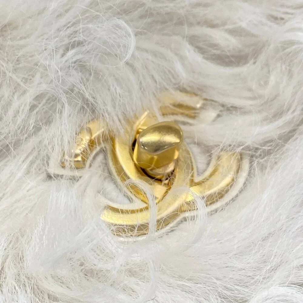Chanel Shoulder Bag Lambskin Fur - Picture 16 of 16
